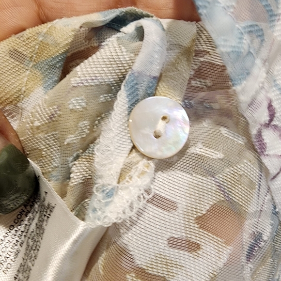 Alfred Dunner See Through Quarter Sleeves Floral button Down shirt size  12 - Picture 15 of 16